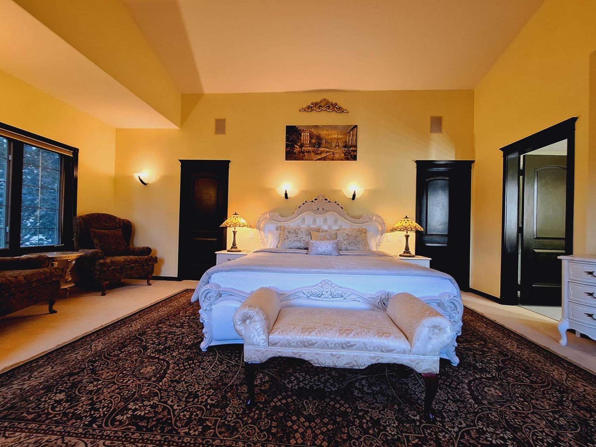 Bed & Breakfast Bellissimo Frantalia - La Galleriseum Versaliere Kelowna